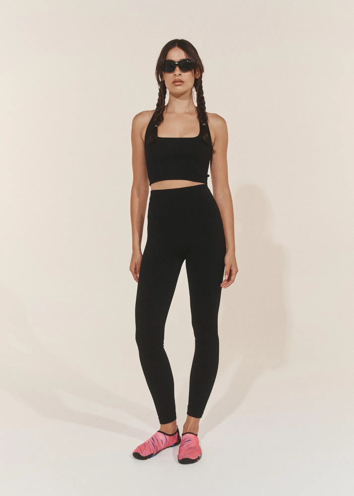 Bamboo Move Criss Cross Crop - Black
