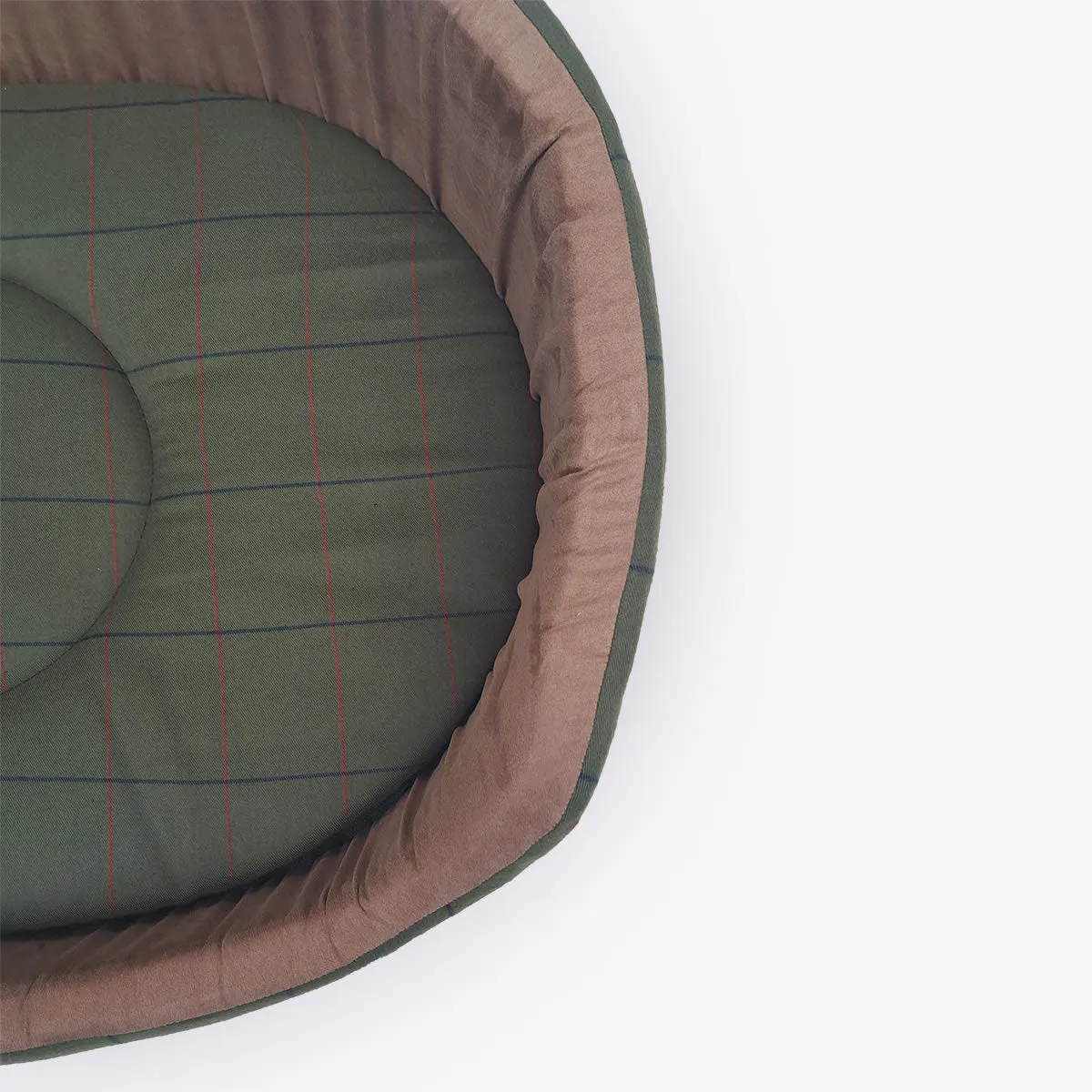 Danish Design Traditional Tweed Slumber Dog Bed