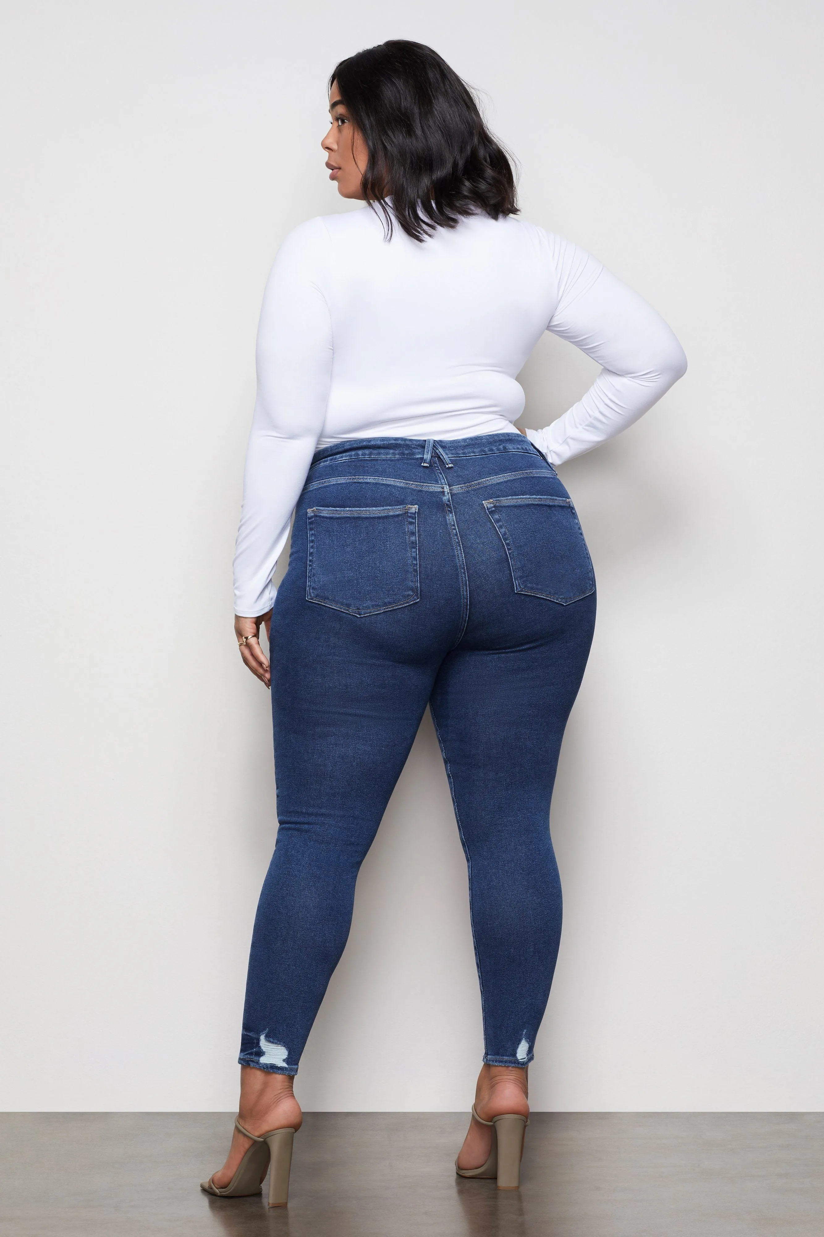 GOOD WAIST EXPOSED BUTTONS | BLUE393
