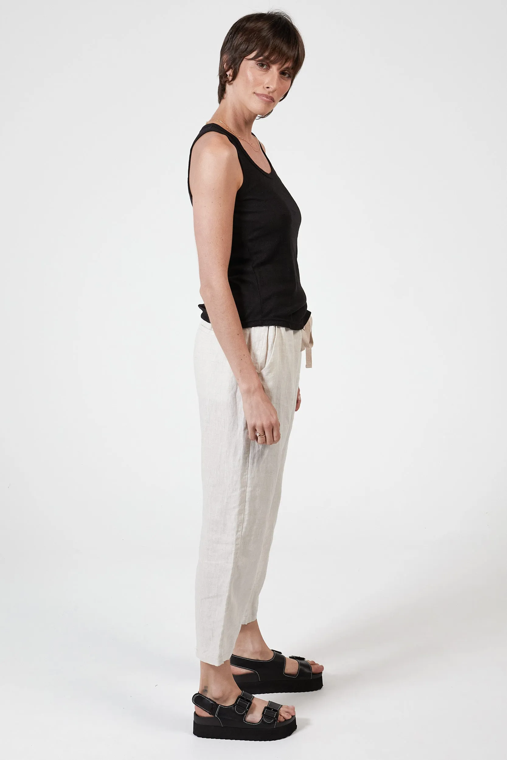 HARLOW LINEN SINGLET - BLACK