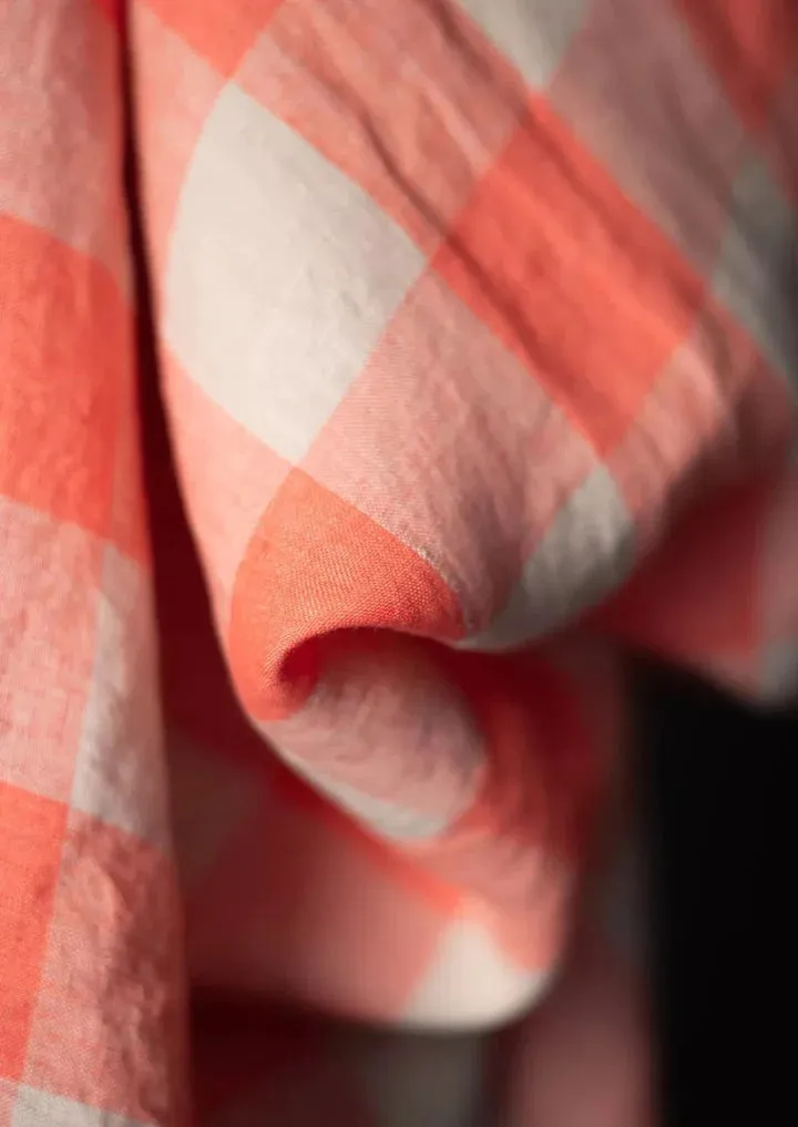 Laundered Linen / Dotty