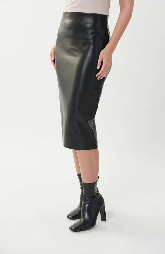 Leatherette Pencil Skirt in Black
