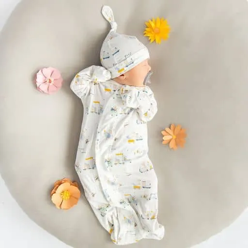 welcome wagon modal magnetic cozy sleeper gown   hat set